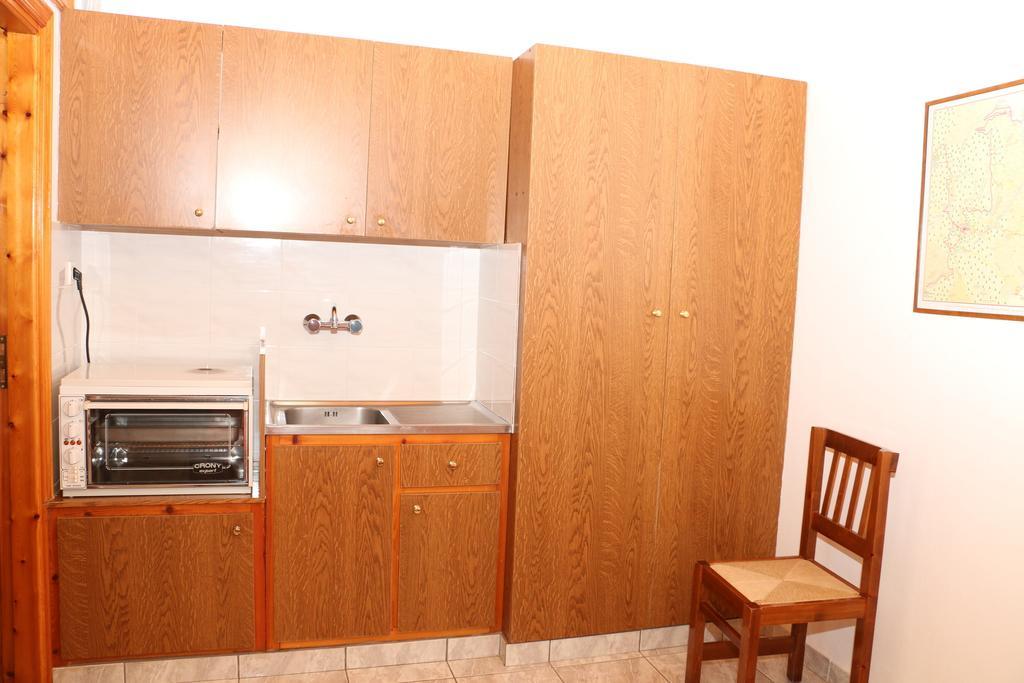 Μαλεάτης Απόλλων Παραδοσιακός Ξενώνας Κοσμάς Εξωτερικό φωτογραφία